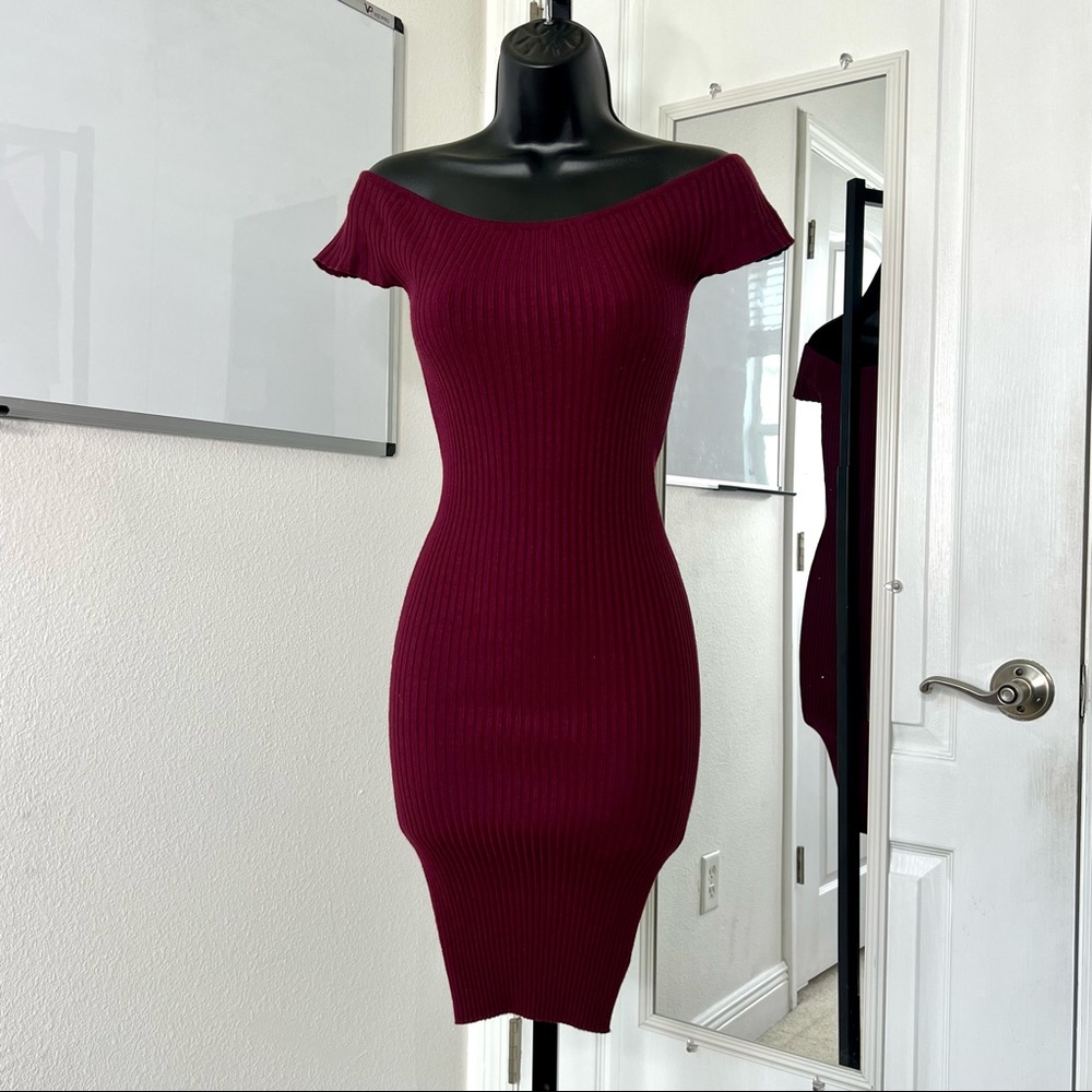 Burgundy Bodycon Mini dress